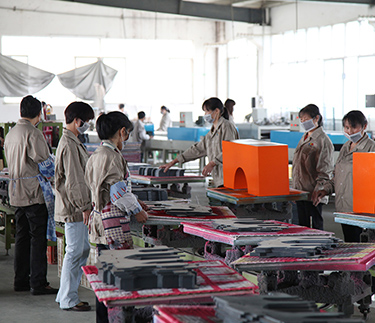 關于公布監(jiān)測合格的市級重點農業(yè)龍頭企業(yè)名單中有新云木業(yè)