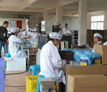 新云木業(yè)李金龍獲得第五屆“金錘獎(jiǎng)”“麗水市十大杰出職工”名單